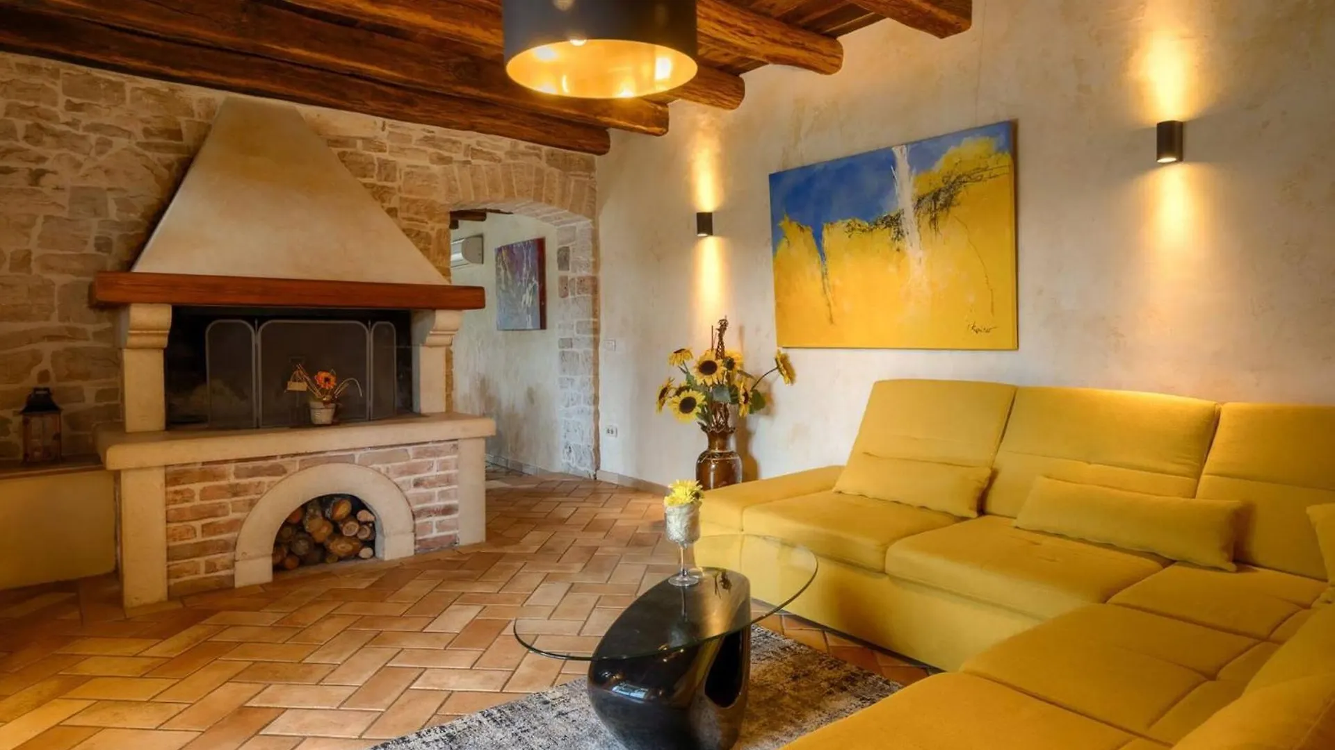 Rustic Villa Zvonar With Pool In Motovun Rakotule