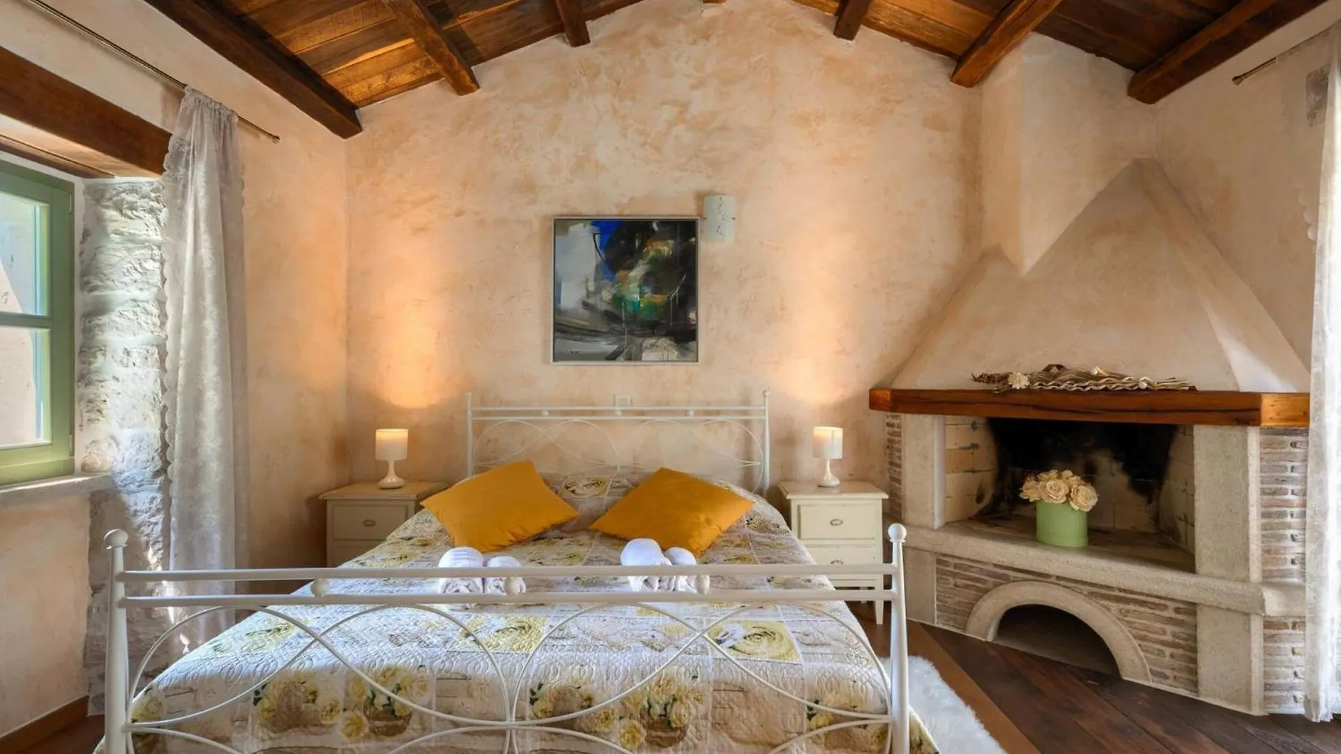 Rustic Villa Zvonar With Pool In Motovun Rakotule