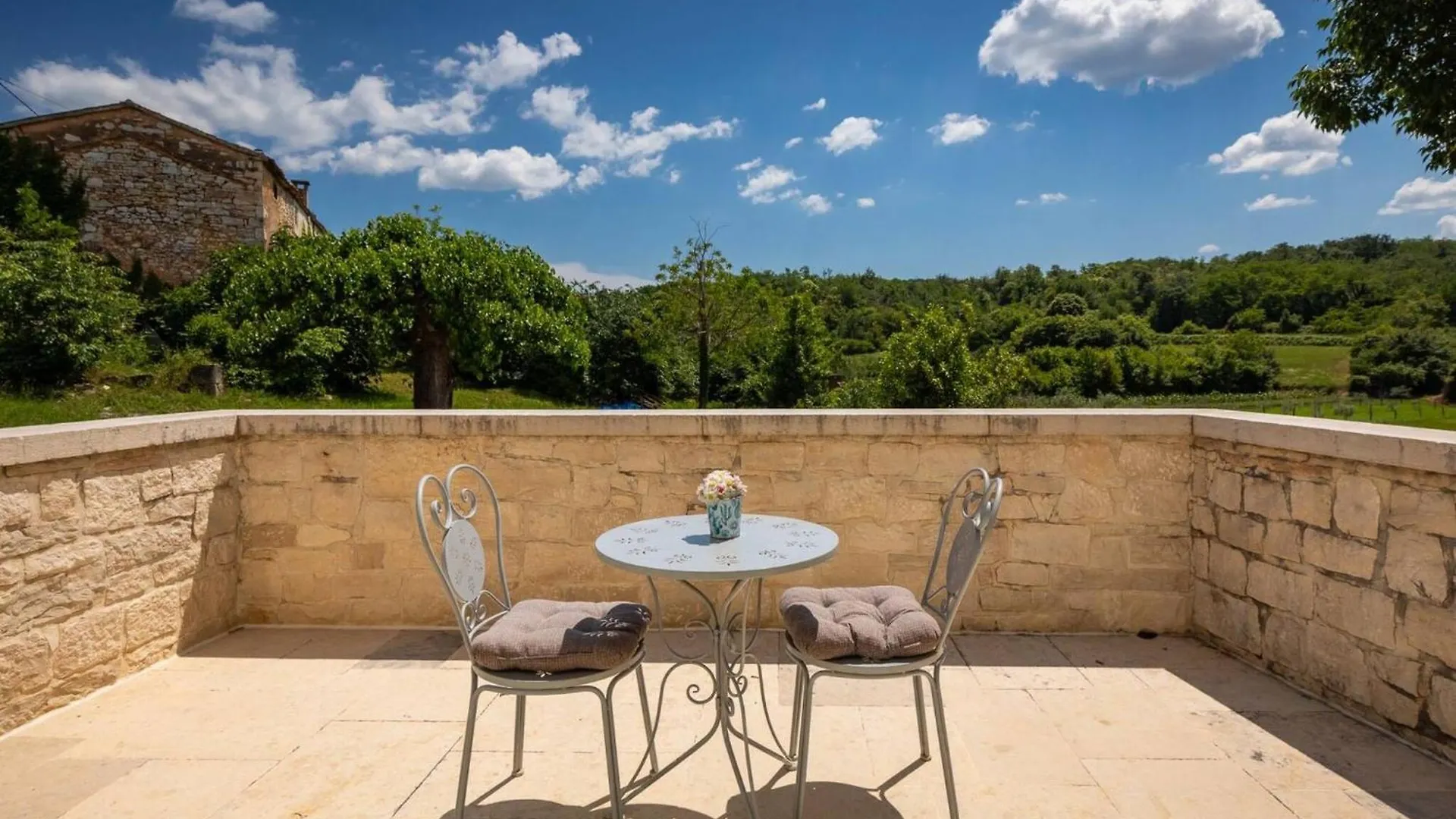 Rustic Villa Zvonar With Pool In Motovun Rakotule Croatia